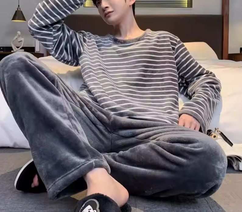 Мужские пижамные комплекты