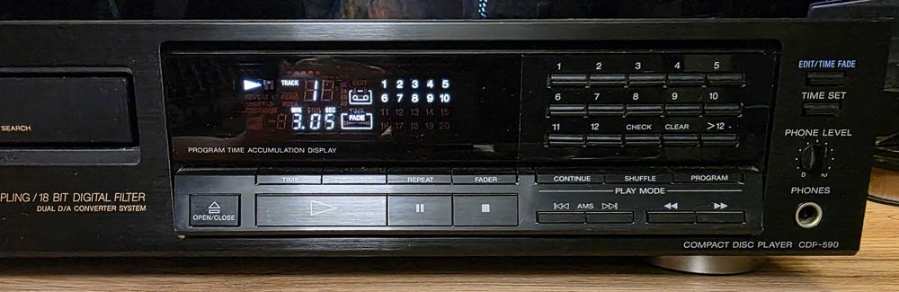 Odtwarzacz CD Sony CDP-590 nowy laser