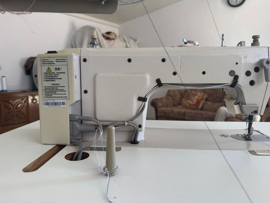 Máquina de costura ponto corrido Sewmaq