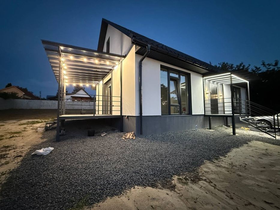 Продам современный дом 85кв.м.в пгт Высокий(Научный) 12соток,3 фазы