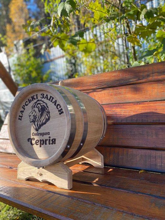 Дубові та ясенові бочки | Власне виробництво