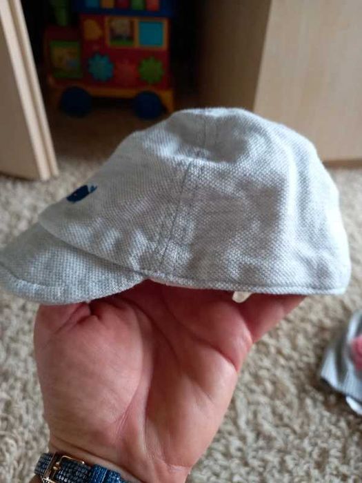 Czapeczka H&M 50
