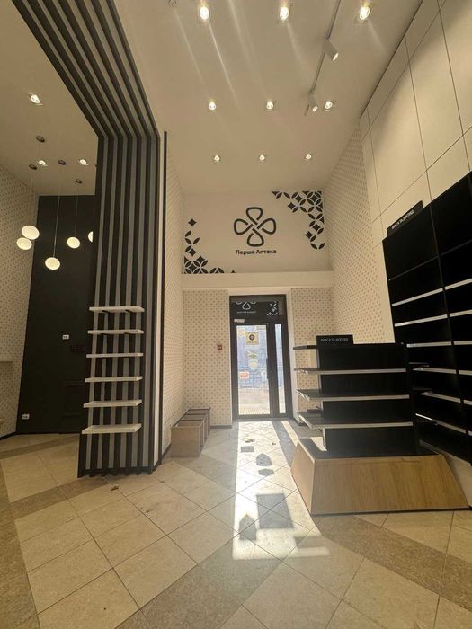 Сдам в аренду нежилое помещение : г.Харьков, пл.Павловская, 5/7