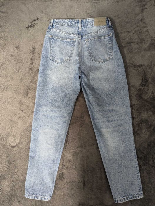 Джинси Mom's жіночі Bershka