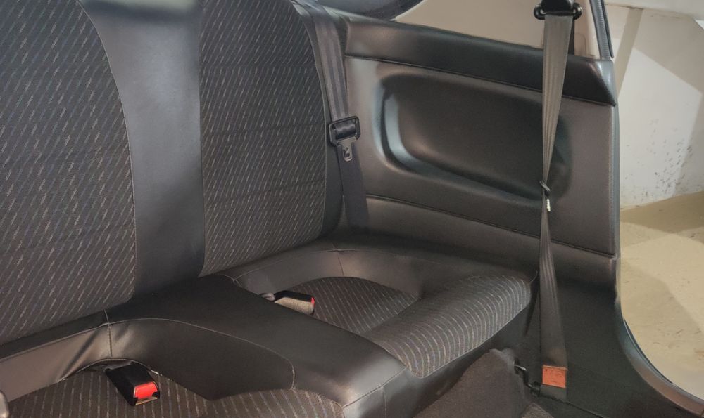 Mazda MX-3 Pré clássico