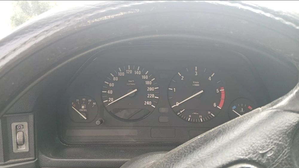 Bmw 525TDS 1995 a circular