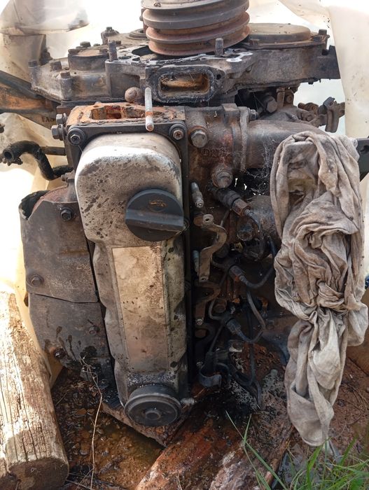 Várias Peças nissan d21