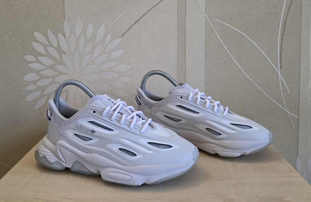 Кросівки Adidas Ozweego Celox оригінал р.37