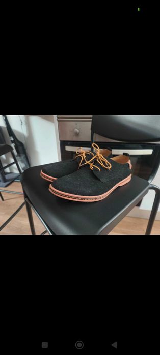 Sapatos camurça pretos