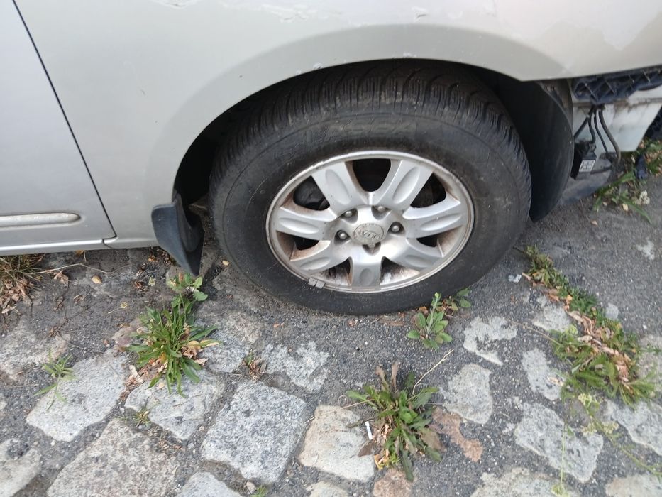 Kia Carens III - LPG uszkodzony