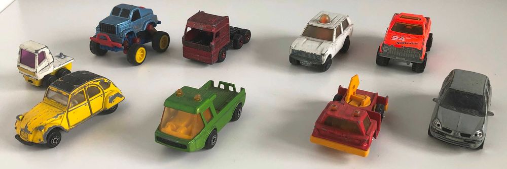 Stare resoraki Matchbox, Norev, Majorette Corgi i inne samochodziki