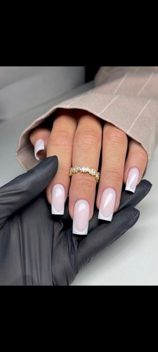 Манікюр,гель -лак, нарощування-Позняки-Приємні ціни.