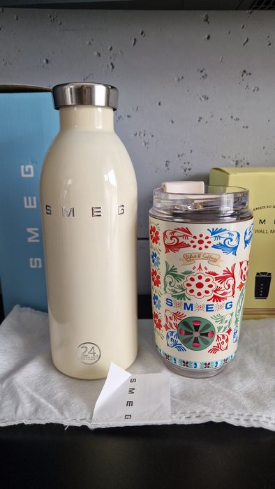 Smeg  Butelka+Kubek Termiczny