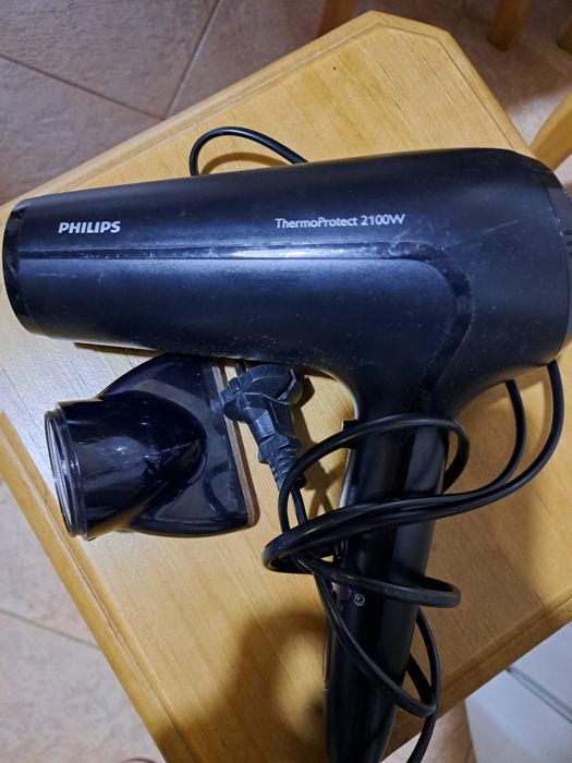 Фен Philips Termo Protect 2100W