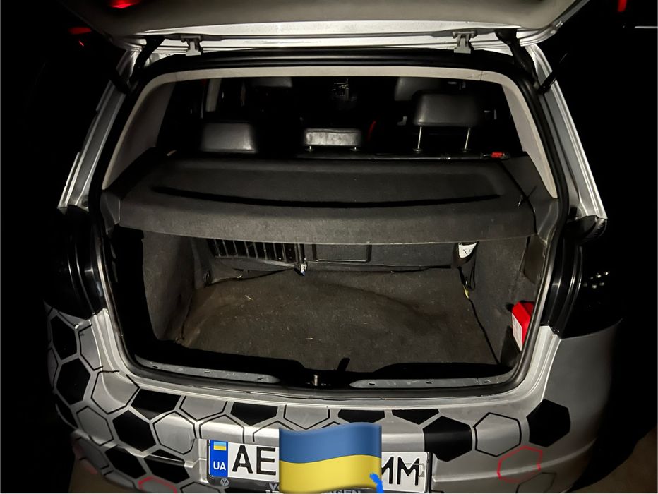 Volksvagen Golf  V(GTI) з легендарним двигуном  1.9tdi