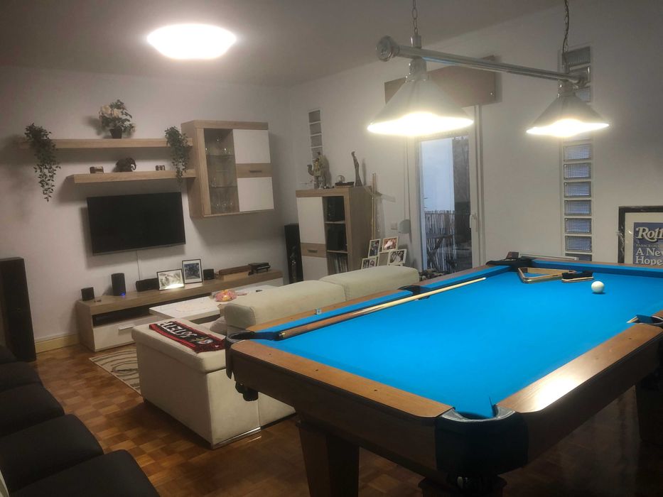 Quarto para arrendamento mensal