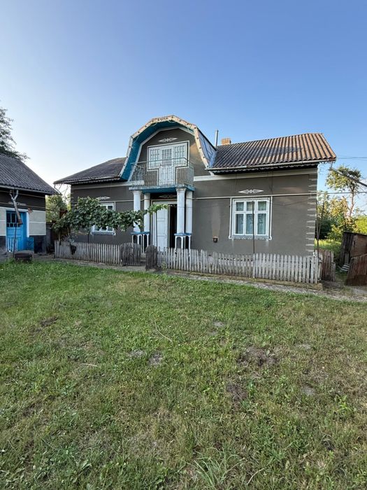 ТОРГ! Продаж будинку із великою земельною ділянкою площею 0,5 га . в с. Зеленів