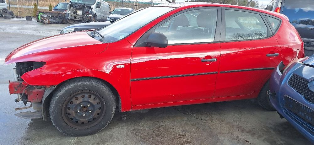 Cały Hyundai I30 kod lakieru JA