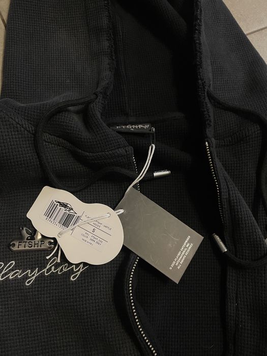 зіпка playboy x footshop ftshp S