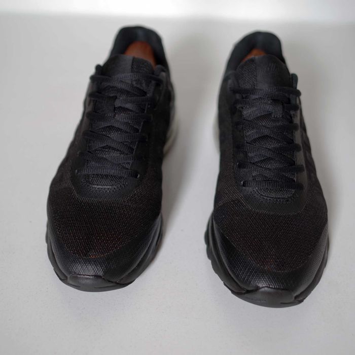 Кросівки Nike Air Max Invigor Black 43розмір оригінал стан дуже гарний