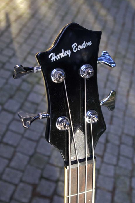 gitara basowa Harley Benton RB414