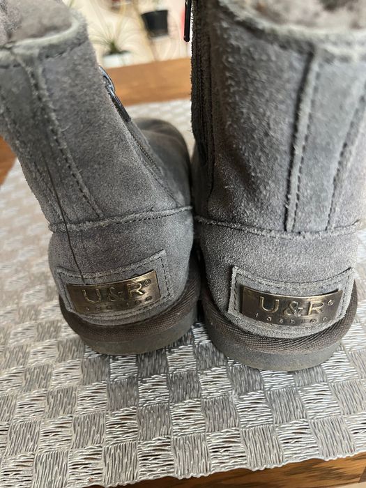 Уги оригінальні, в гарному стані