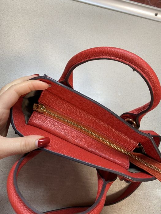Красная Сумка DKNY