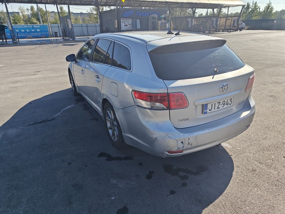 Toyota Avensis T27 універсал 2.2 D-4D  автомат, 2010