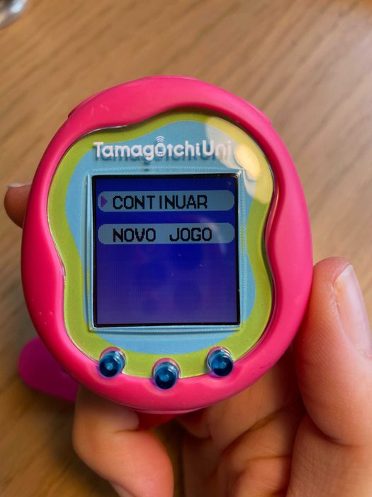 Tamagotchi Uni Rosa
