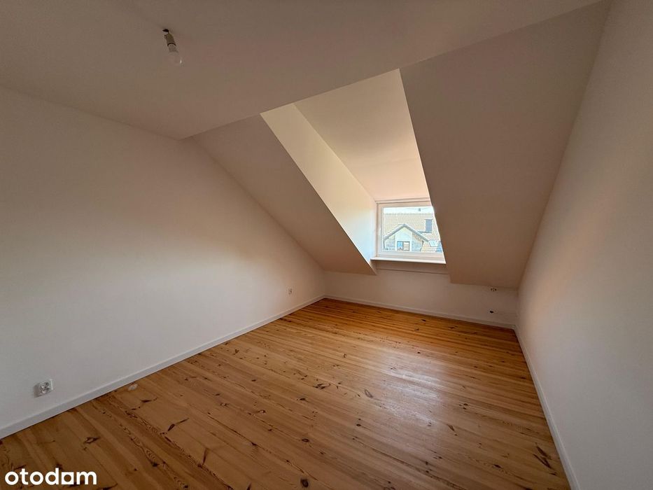 Inwestycyjne | 8 Pokoi | 380 m² | Po Remoncie | Ustka
