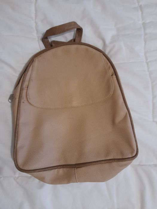 Mochila Pequena Camel