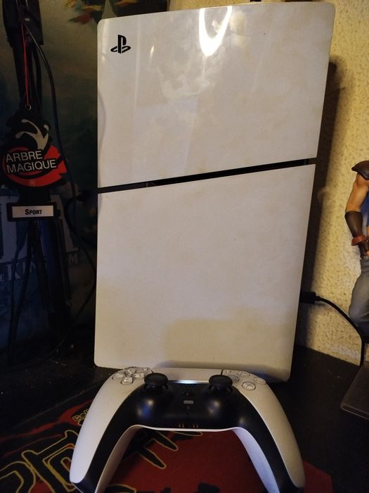 Vendo PS5 Slim Digital