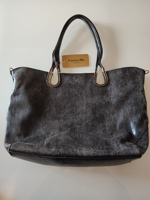 Mala de senhora azul