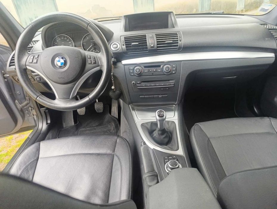 BMW Série 1 – 118D Line Sport- 1995cm3 – 143 cv