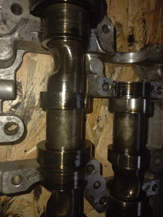 Розпрідвал Passat B7 CFFB CFF 2.0 Passat B7 Superb2 Tiguan распредвал