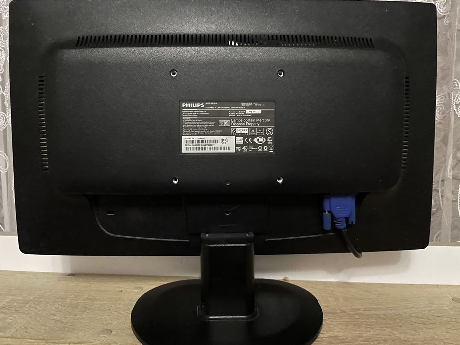 Монитор   Philips 191v2 60hz