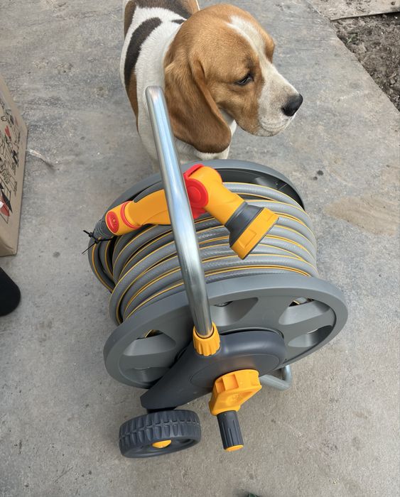 Шланг поливочний на катушці