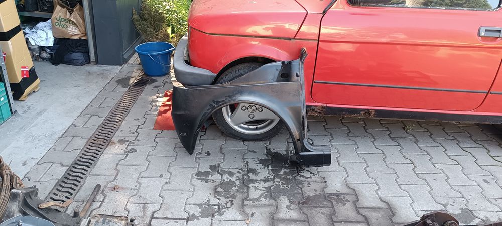 Fiat 126p ćwiartka lewą przednia oryginalnyla FL