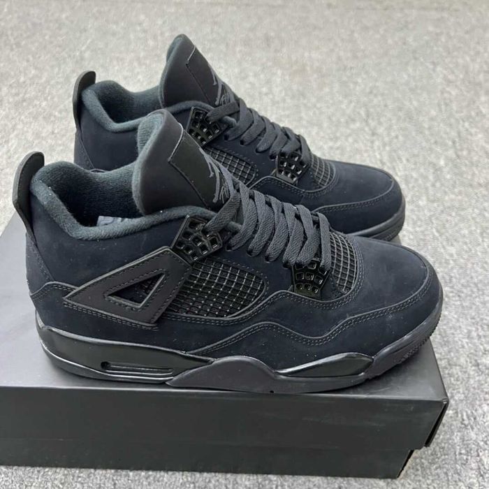 AJ4_Retro_Black_Cat 39