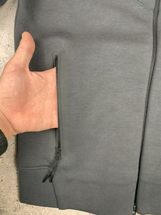 оригінальне худі   Nike Sportswear Tech Fleece  Black | FB7921-060