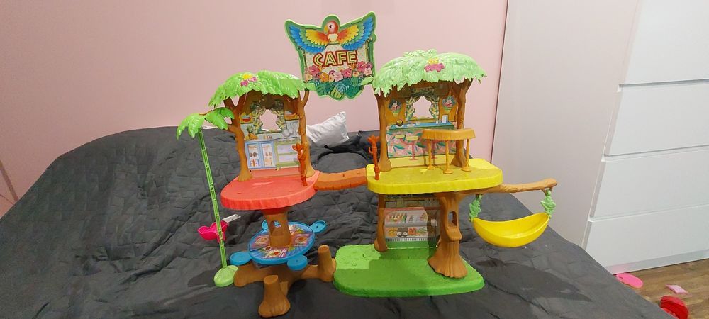 Domek kawiarnia Enchantimals.