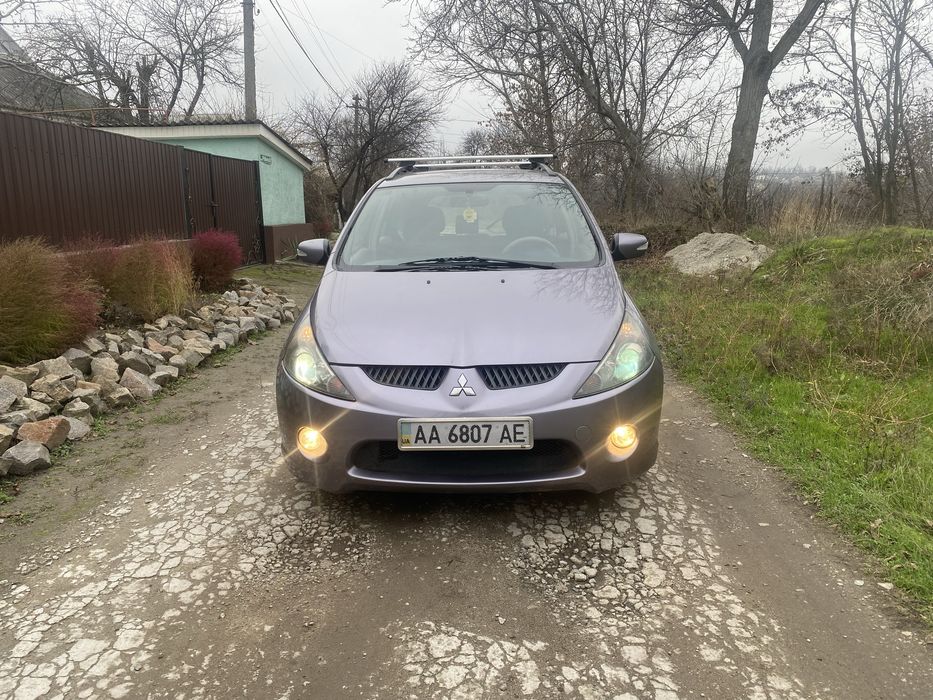Мітсубісі Грандіс 2.4 Гбо Гарний стан !