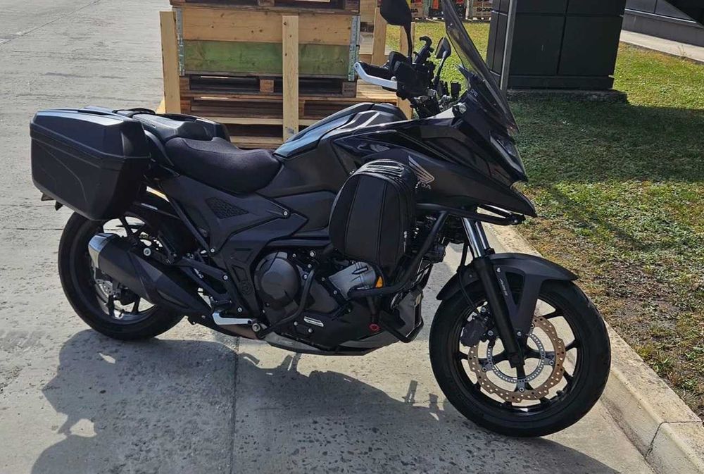мотоцикл  Honda NC750XD 2023 в ідеальному стані