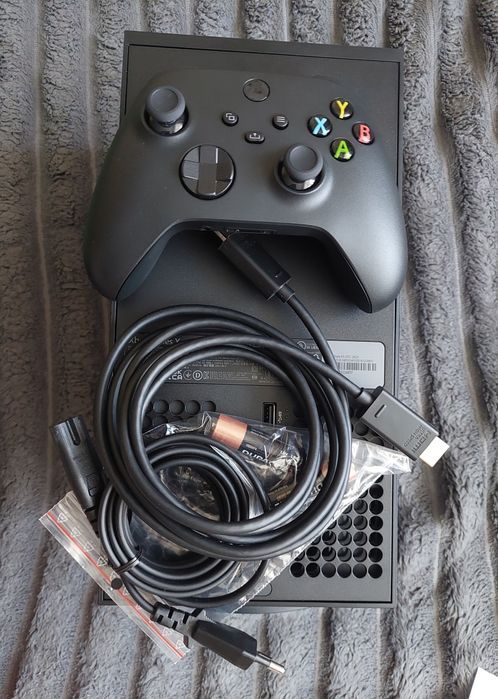 Консоль / ігрова приставка Xbox series X 1tb (889842640809) open box