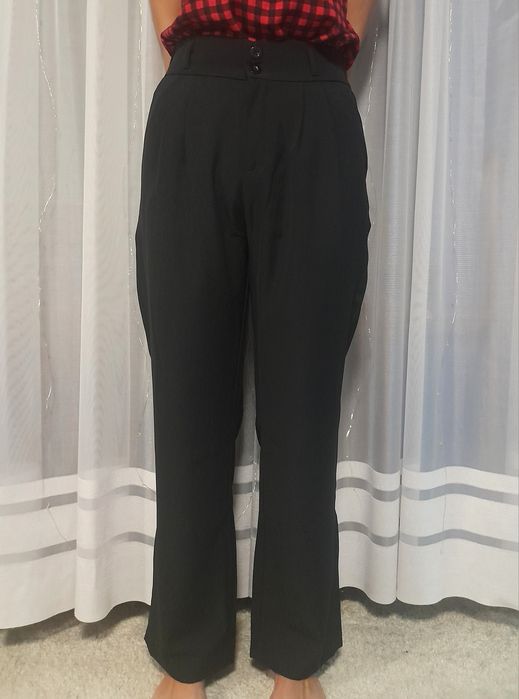 Czarne luźne spodnie wide leg M