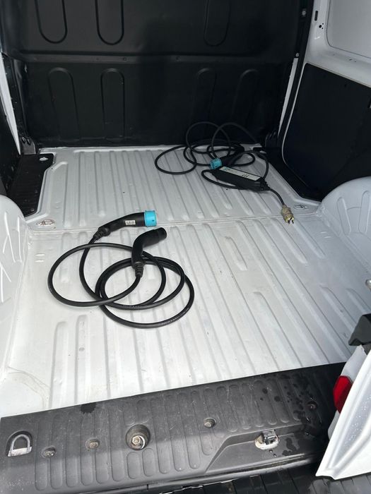 Renault Kangoo electrica