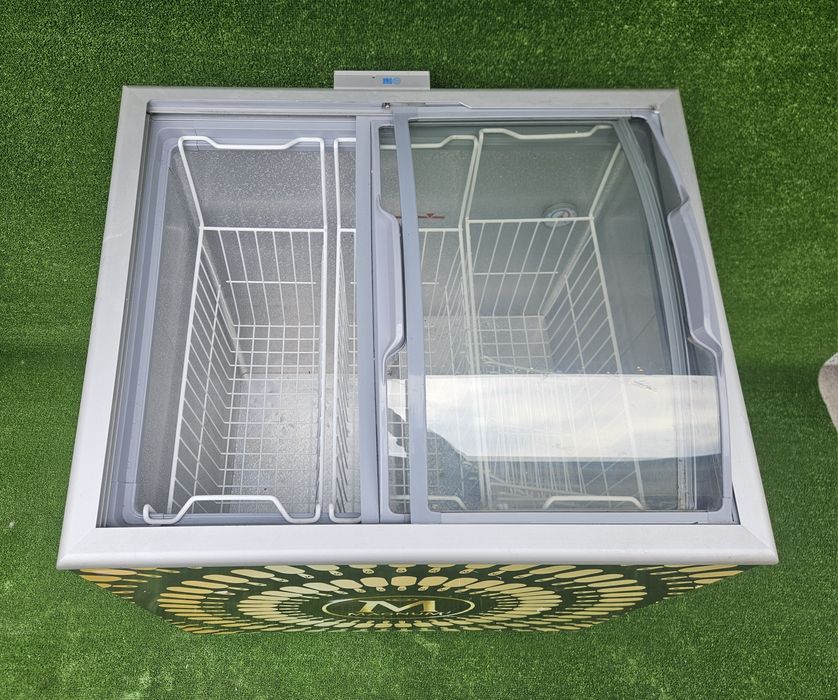 Zamrażarka, zamrażarka przeszklona