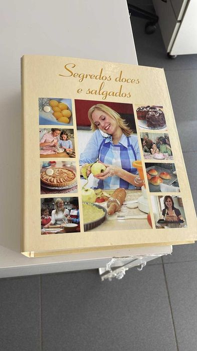 Livros de culinária | Segredos doces e salgados | Bom estado- ASAP