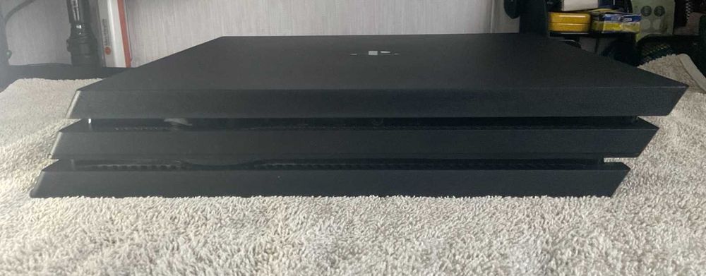 PS4 PRO CUH-7208B остання ревізія