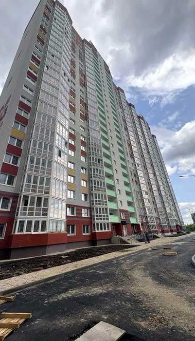 Продаж 3к квартири, Б.Гмирі 22-Б, ЖК Патріотика, (м.Позняки, Осокорки)